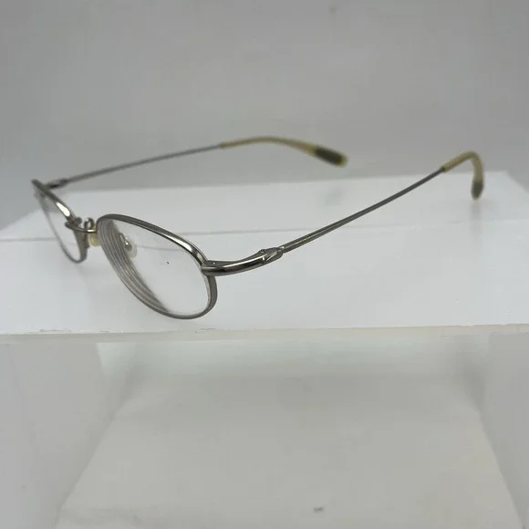 Nike Eyeglasses FRAMES ONLY 4006 102 Oval 49-19-140 Silver 340